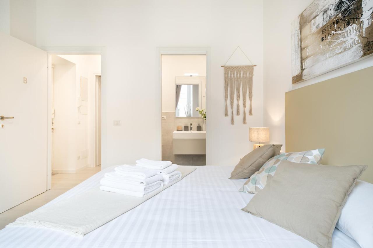 White Ostilia Apartments โรม ภายนอก รูปภาพ